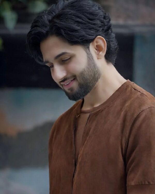 beard 9 Men Buzz Cut 3